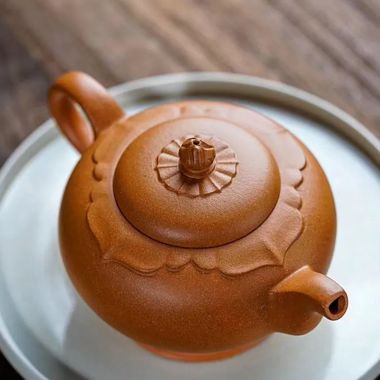 菱韻壺